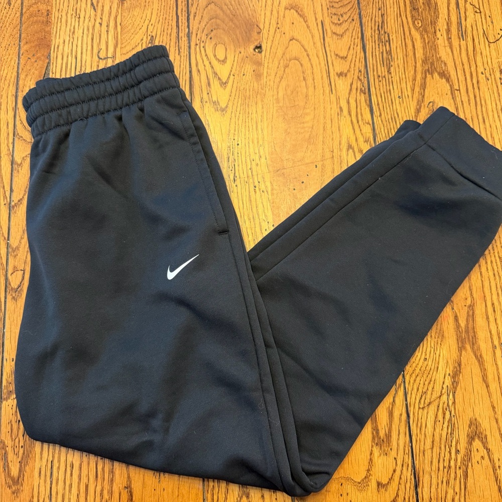 Nike Kids Black joggers sz M